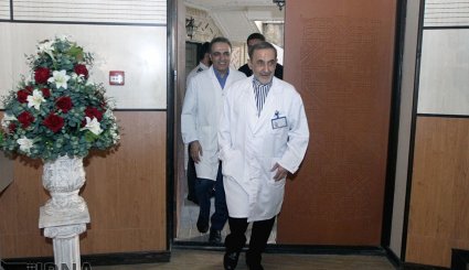 نشست خبری عمل جراحی موفقیت آمیز سرطان تیروئید