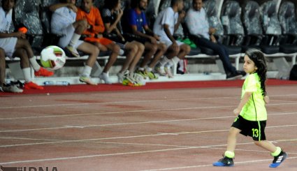 افتتاح ورزشگاه امام رضا ع / دیدار تیم های منتخب مشهد و کربلا

