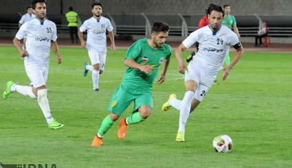 افتتاح ورزشگاه امام رضا ع / دیدار تیم های منتخب مشهد و کربلا

