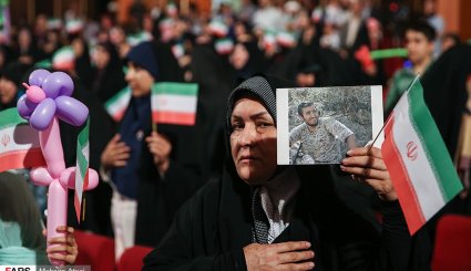 جشن تولد فرزندان شهدای مدافع حرم