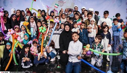 جشن تولد فرزندان شهدای مدافع حرم