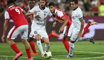دیدار تیم‌های فوتبال پرسپولیس و پیکان- تصاویر