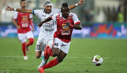 دیدار تیم‌های فوتبال پرسپولیس و پیکان- تصاویر