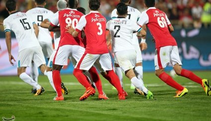 دیدار تیم‌های فوتبال پرسپولیس و پیکان- تصاویر