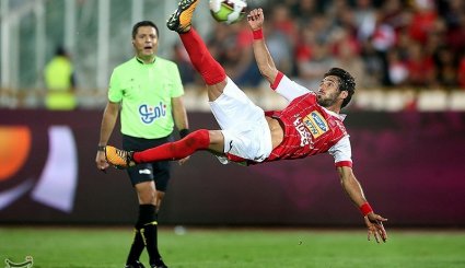 دیدار تیم‌های فوتبال پرسپولیس و پیکان- تصاویر