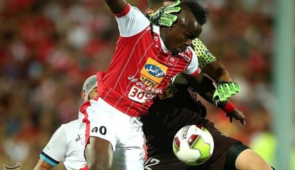 دیدار تیم‌های فوتبال پرسپولیس و پیکان- تصاویر