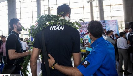 استقبال از تیم ملی والیبال
