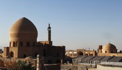 مسجد آقابزرگ کاشان