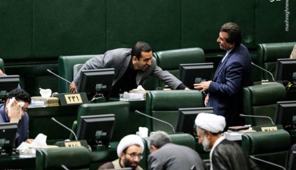 حاشیه‌های جلسه امروز مجلس شورای اسلامی