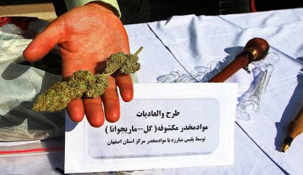 کشفیات کالای قاچاق و مواد مخدر در اصفهان
