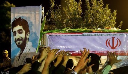 تصاویر ورود پیکر شهید مدافع حرم محسن حججی به کشور