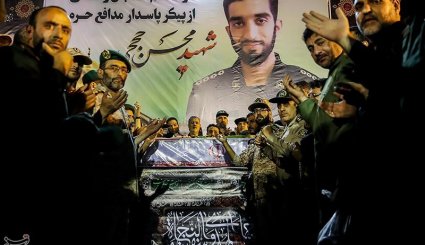 تصاویر ورود پیکر شهید مدافع حرم محسن حججی به کشور