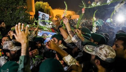 تصاویر ورود پیکر شهید مدافع حرم محسن حججی به کشور