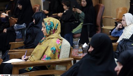 تجدید خاطره همسران شهدا در زندگی پشت خط