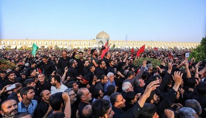 وداع با پیکر شهید محسن حججی در اصفهان + تصاویر