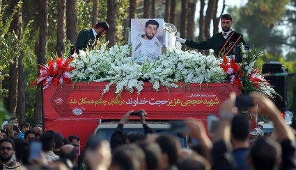 وداع با پیکر شهید محسن حججی در اصفهان + تصاویر