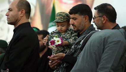 وداع با پیکر شهید محسن حججی در اصفهان + تصاویر
