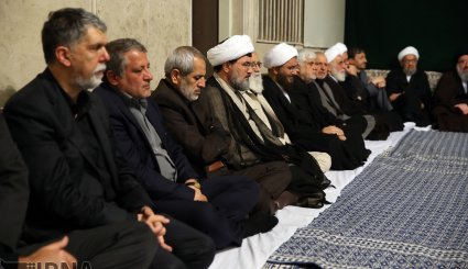 نخستین شب عزاداری ایام شهادت امام حسین (ع) در حضور رهبر معظم انقلاب + تصاویر