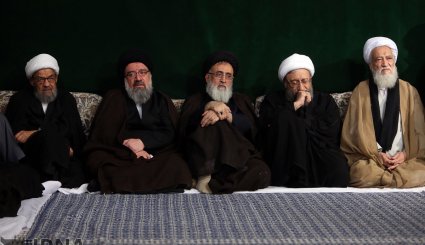نخستین شب عزاداری ایام شهادت امام حسین (ع) در حضور رهبر معظم انقلاب + تصاویر