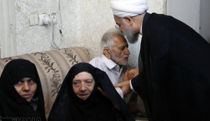 دیدار رئیس جمهوری با خانواده شهیدان غضنفری + تصاویر