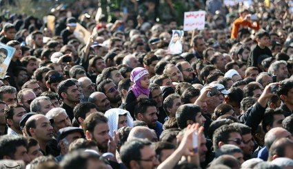 تشییع پیکر شهید محسن حججی در نجف‌آباد + تصاویر
