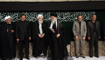 عزاداری شب تاسوعا در حضور رهبر معظم انقلاب