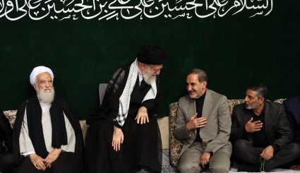 عزاداری شب تاسوعا در حضور رهبر معظم انقلاب