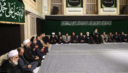 عزاداری شب تاسوعا در حضور رهبر معظم انقلاب