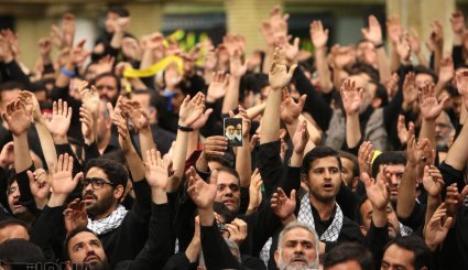 عزاداری شب تاسوعا در حضور رهبر معظم انقلاب