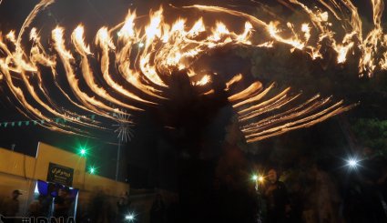 آیین مشعل گردانی در قم و تهران