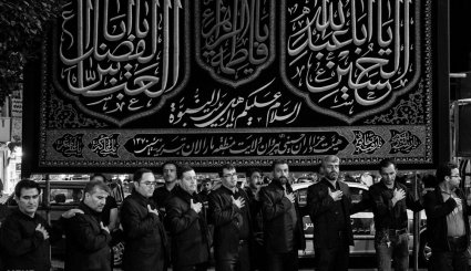 مراسم عزاداری شاه حسین گویان در تبریز
