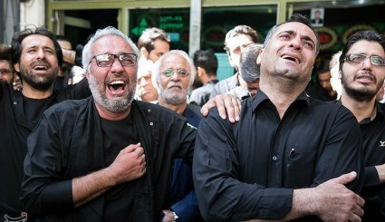 عزاداری تاسوعای حسینی در بازار تهران + تصاویر