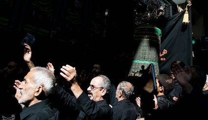 عزاداری تاسوعای حسینی در بازار تهران + تصاویر
