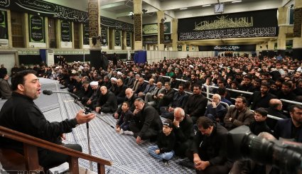 عزاداری شب عاشورا در حضور رهبر معظم انقلاب + تصاویر