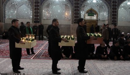 آئین خطبه خوانی شب عاشورا در حرم مطهر رضوی