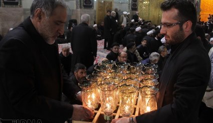 آئین خطبه خوانی شب عاشورا در حرم مطهر رضوی