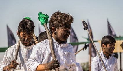 تعزیه روز عاشورا روستای چاهشرف - فارس