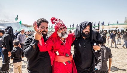 تعزیه روز عاشورا روستای چاهشرف - فارس
