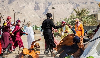 تعزیه روز عاشورا روستای چاهشرف - فارس