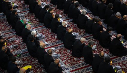 مراسم شام غریبان در حرم مطهر امام رضا
