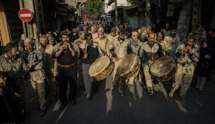 خاکی ترین عزای حسین (ع)