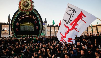 نخل گردانی در روستاهای زارچ و اشکذر