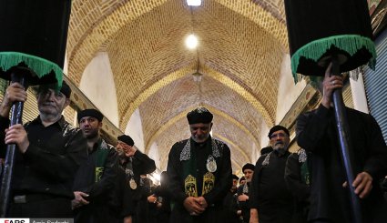 عزاداری حسینی در بازار تبریز + تصاویر