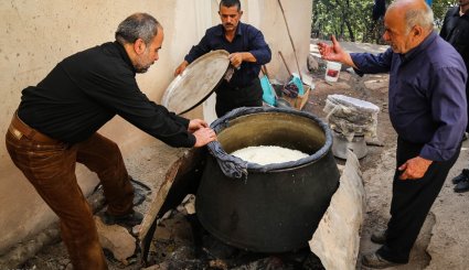 نذری محرم در روستای آهار + تصاویر