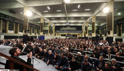 آخرین شب عزاداری ایام محرم در حسینیه امام خمینی ره
