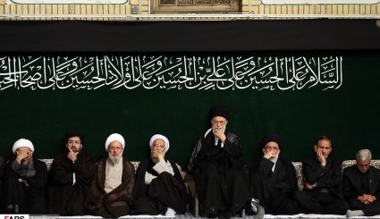 آخرین شب عزاداری ایام محرم در حسینیه امام خمینی ره
