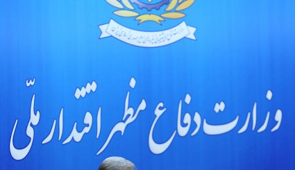 مراسم معارفه جانشین وزیر دفاع
