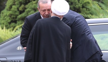 تصاویر استقبال رسمی روحانی از اردوغان