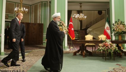 امضای تفاهم نامه و نشست خبری مشترک روحانی و اردوغان + تصاویر