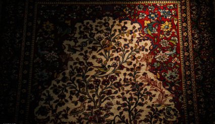نمایشگاه نخستین فرش های باغی قاجاری + تصاویر